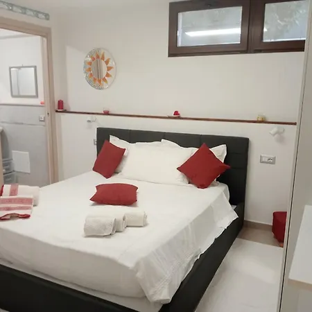 ゲストハウス La Casa Del Sole Cala Sinzias